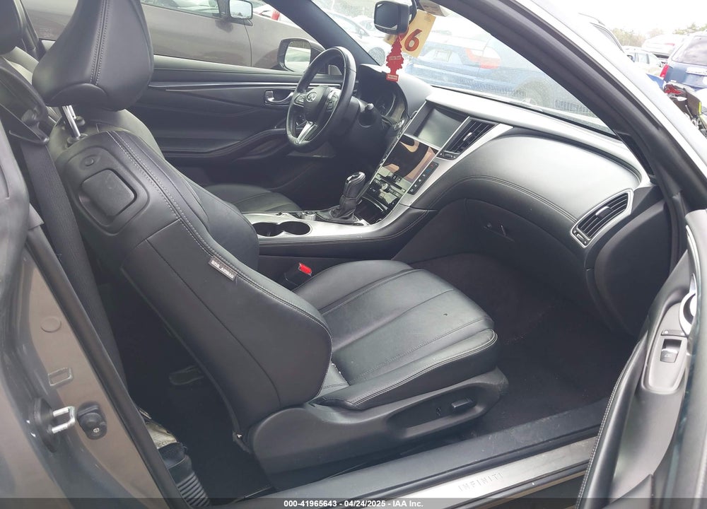 2017 INFINITI Q60 3.0T PREMIUM VIN: JN1EV7EL5HM550031