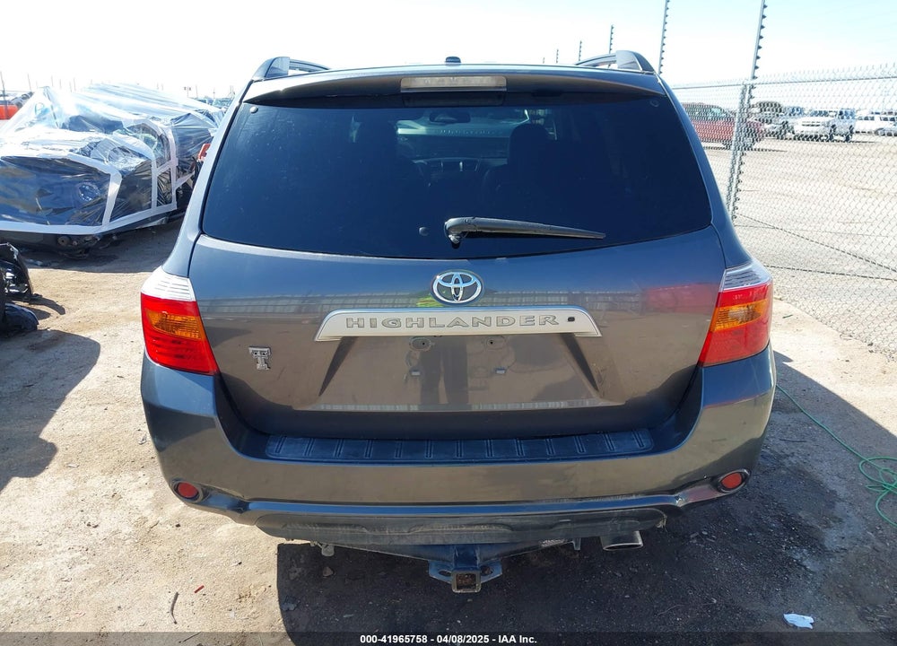 2010 TOYOTA HIGHLANDER SE V6 VIN: 5TDKK3EHXAS017535