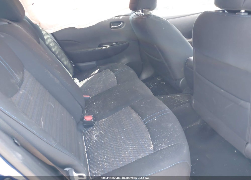 2019 NISSAN LEAF VIN: 1N4AZ1CP2KC314569