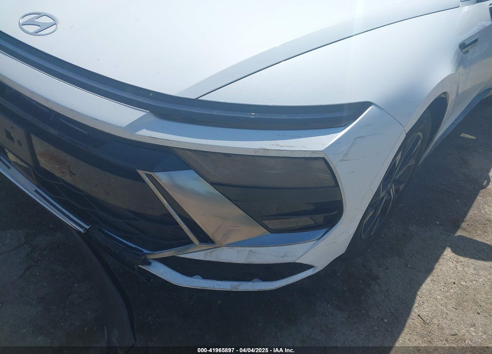 2024 HYUNDAI SONATA VIN: KMHL64JA1RA389888