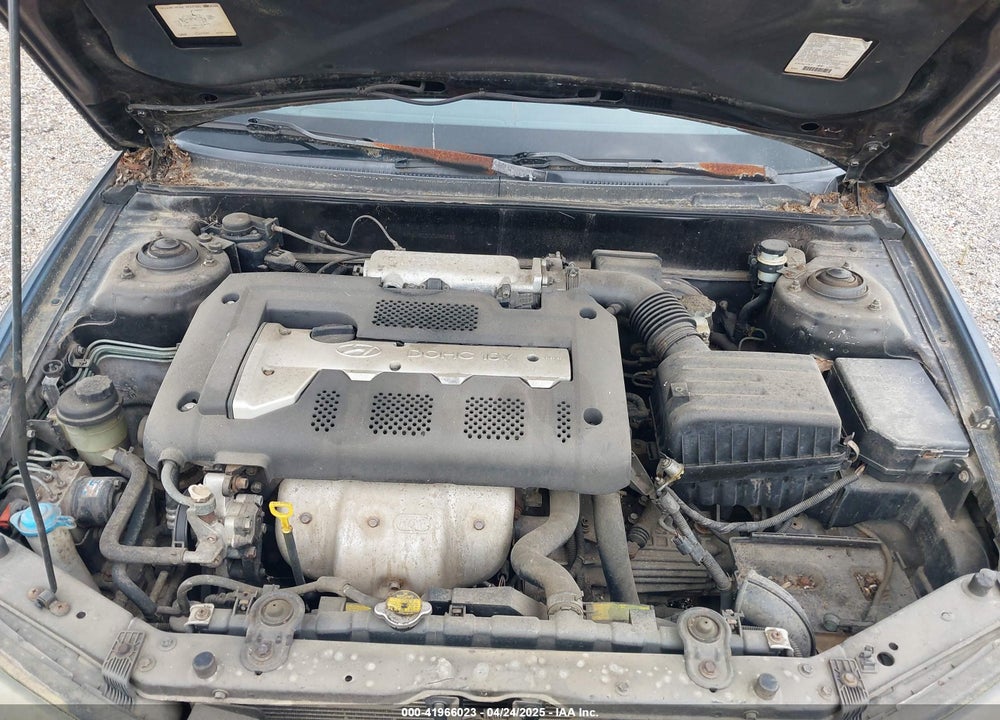 2002 HYUNDAI ELANTRA GT VIN: KMHDN55D02U046592