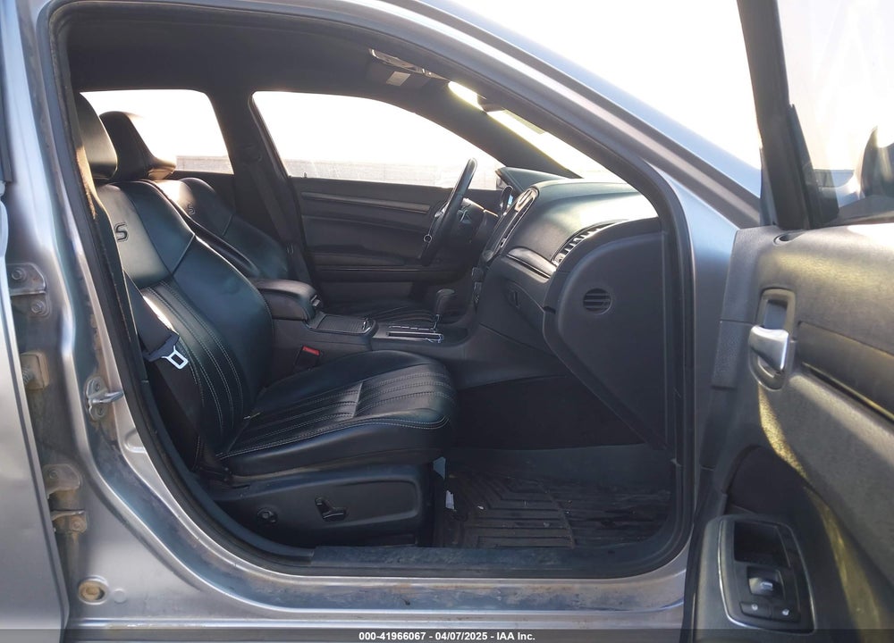 2013 CHRYSLER 300 300S VIN: 2C3CCABT6DH716974