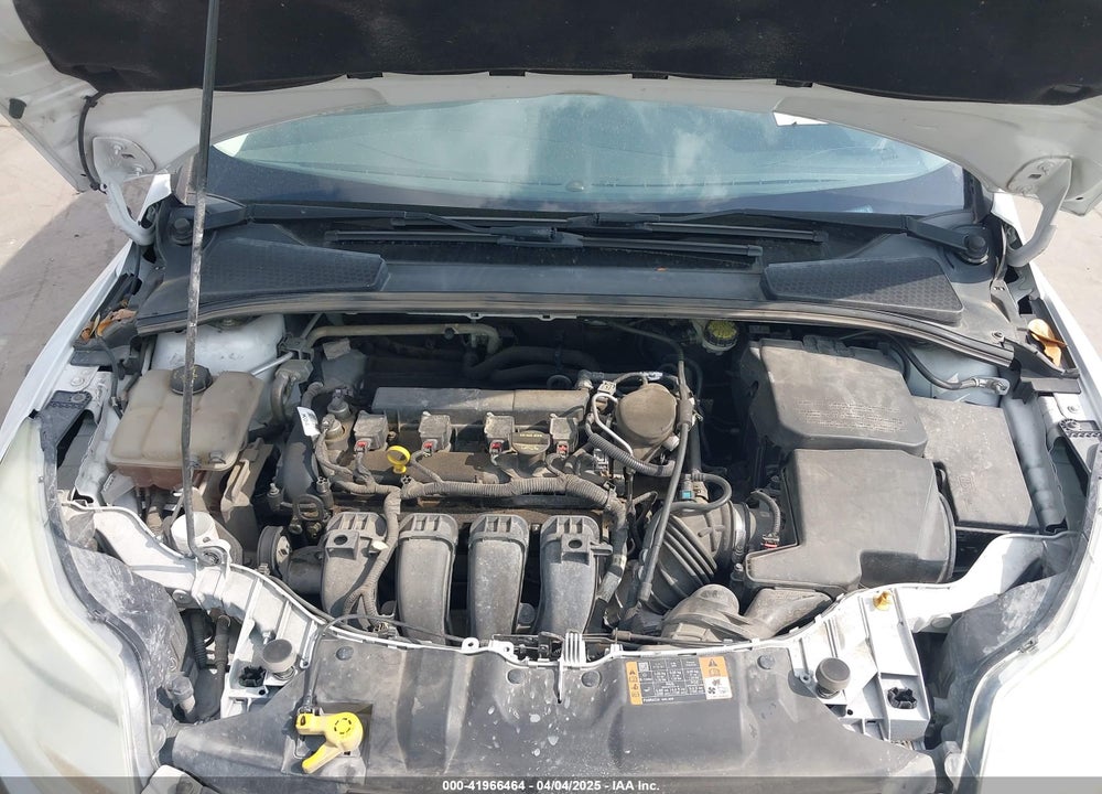 2014 FORD FOCUS SE VIN: 1FADP3K21EL354781