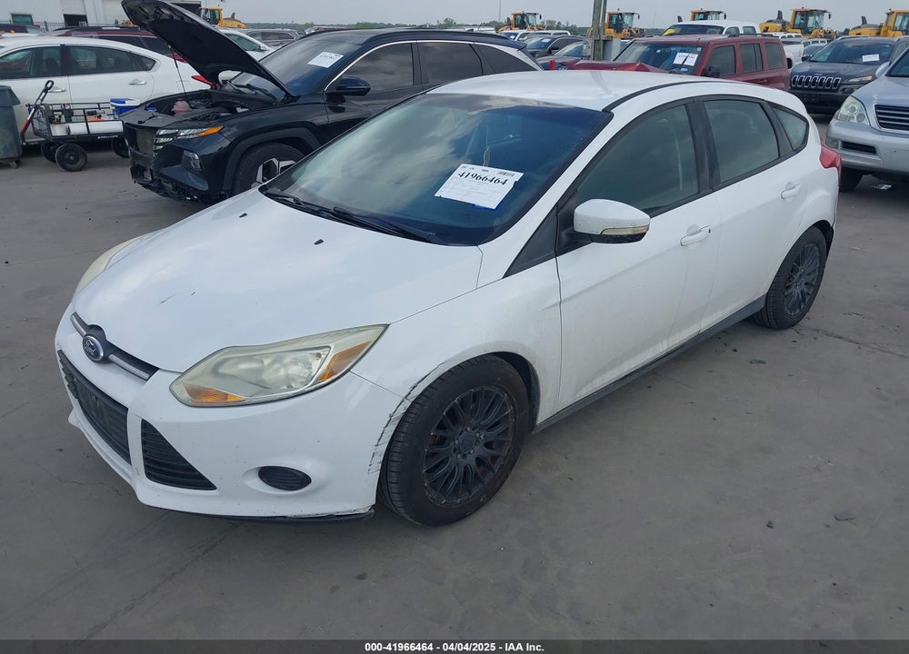 2014 FORD FOCUS SE VIN: 1FADP3K21EL354781