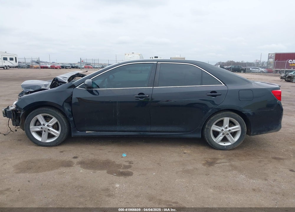 2014 TOYOTA CAMRY VIN: 4T1BF1FK5EU381684
