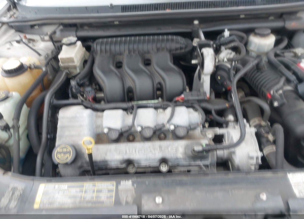 2005 FORD FIVE HUNDRED SE VIN: 1FAFP26145G173767