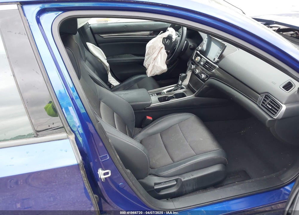 2018 HONDA ACCORD VIN: 1HGCV1F38JA266854