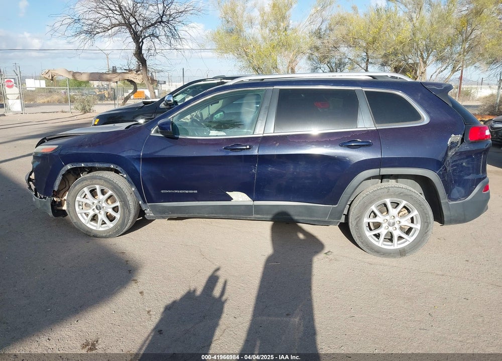 2015 JEEP CHEROKEE VIN: 1C4PJLCB5FW741616