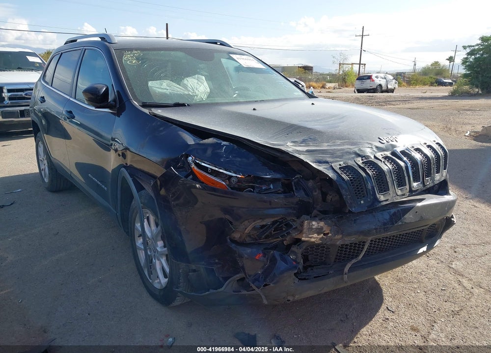 2015 JEEP CHEROKEE VIN: 1C4PJLCB5FW741616