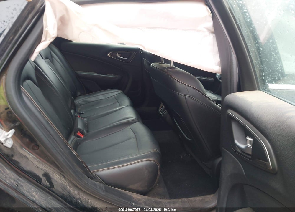 2016 CHRYSLER 200 VIN: 1C3CCCCG6GN110289