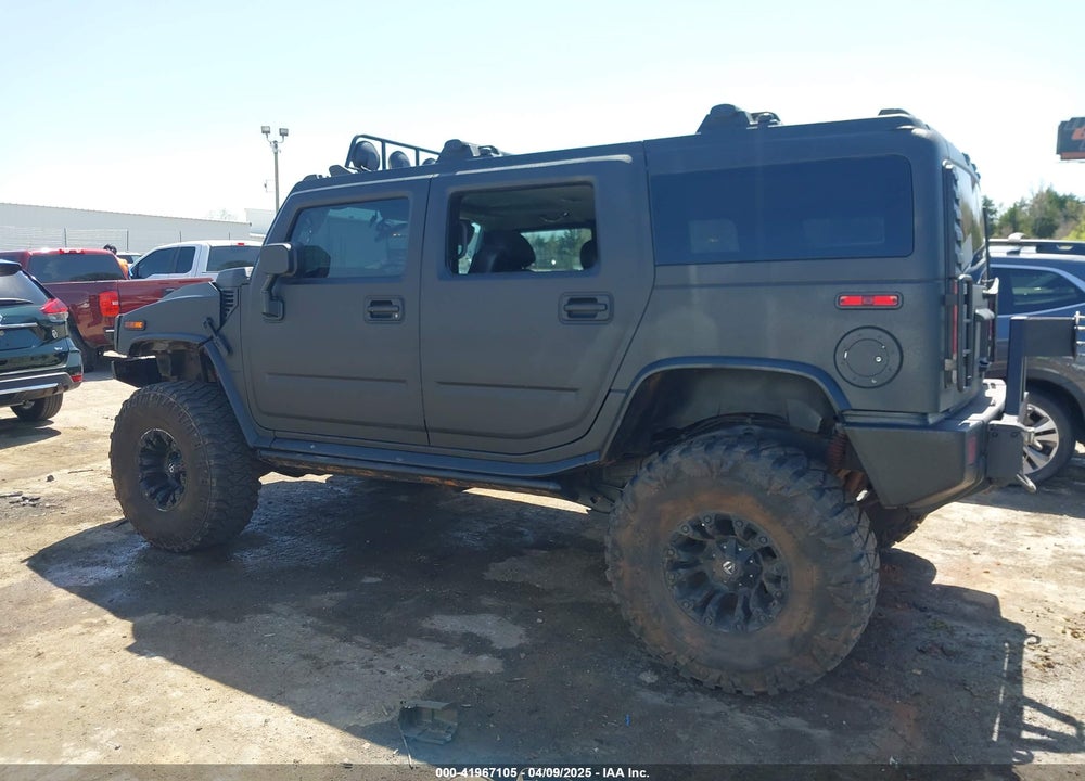 2005 HUMMER H2 SUV VIN: 5GRGN23U75H124400