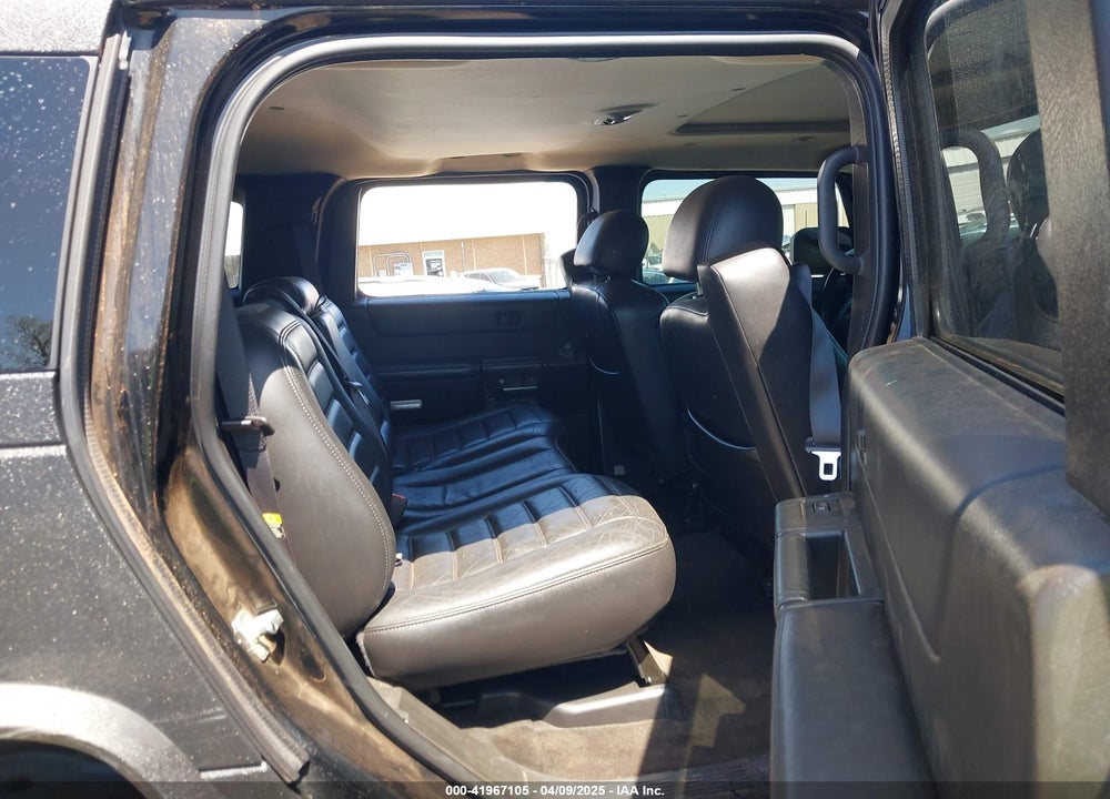 2005 HUMMER H2 SUV VIN: 5GRGN23U75H124400