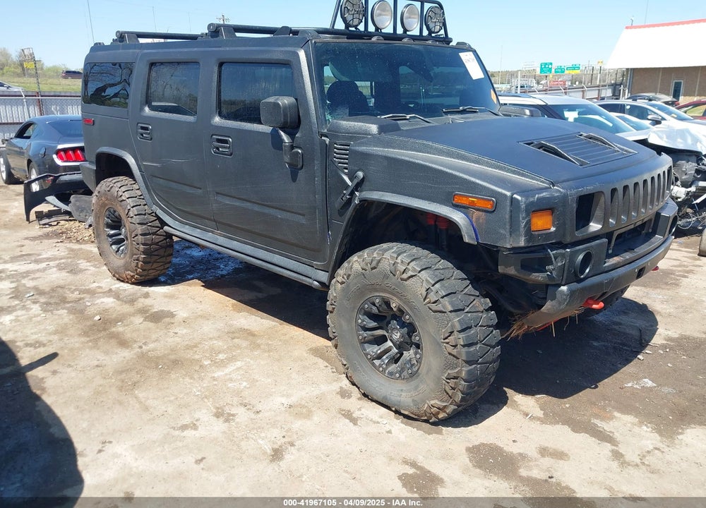 2005 HUMMER H2 SUV VIN: 5GRGN23U75H124400