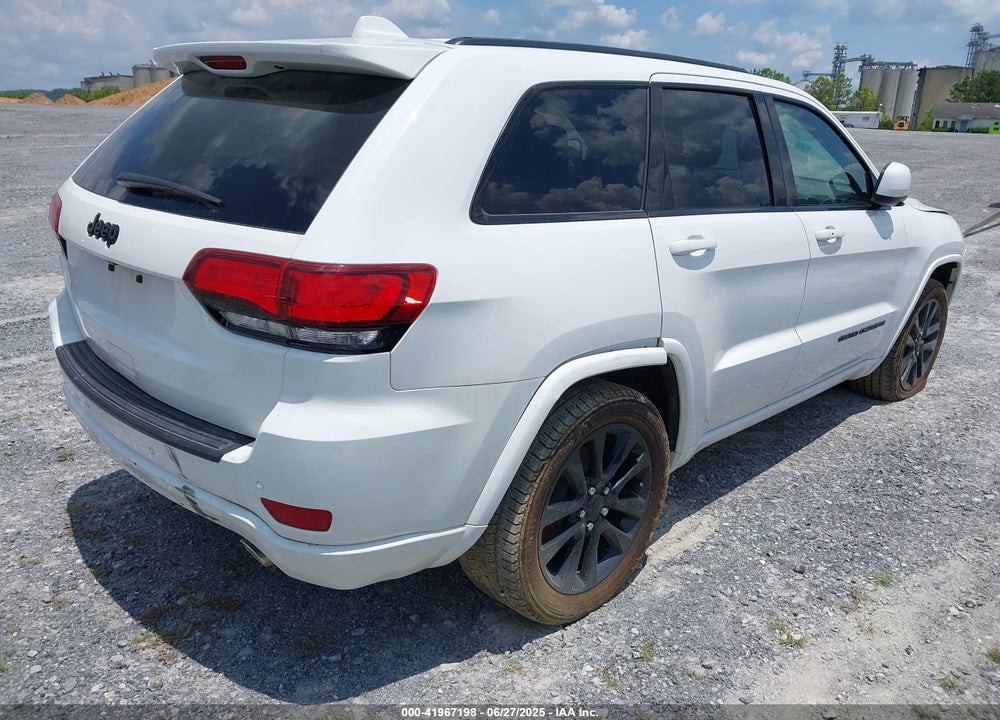 2019 JEEP GRAND CHEROKEE ALTITUDE 4X2 VIN: 1C4RJEAG9KC710772