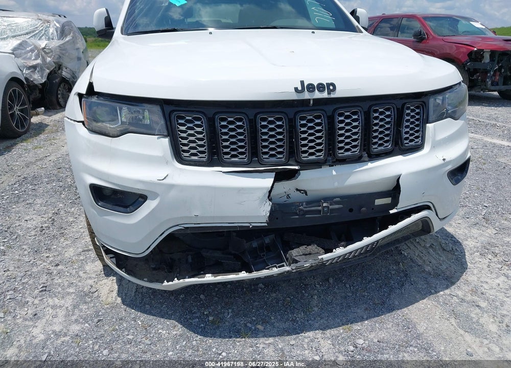 2019 JEEP GRAND CHEROKEE ALTITUDE 4X2 VIN: 1C4RJEAG9KC710772