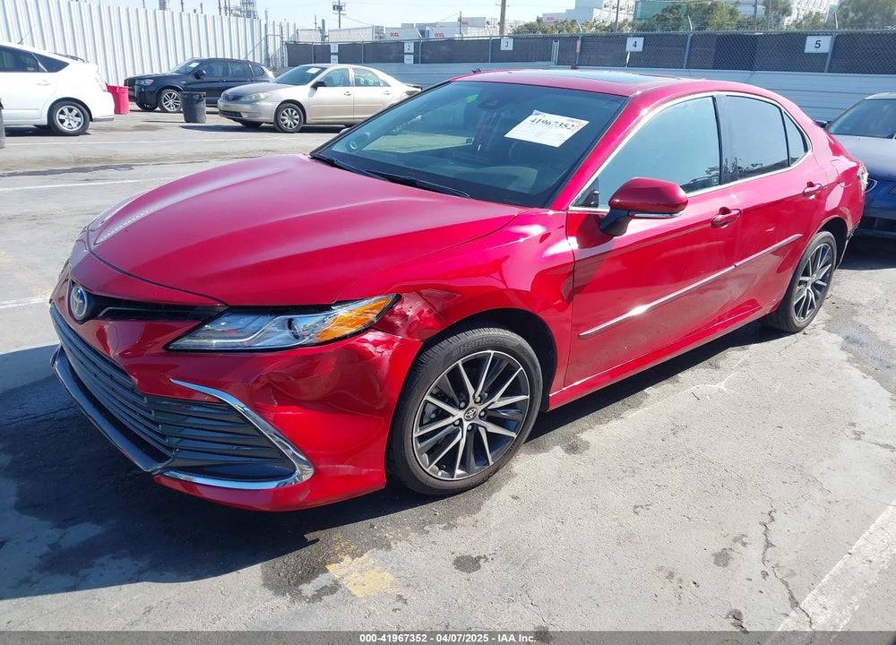 2024 TOYOTA CAMRY HYBRID XLE VIN: 4T1F31AK8RU073089