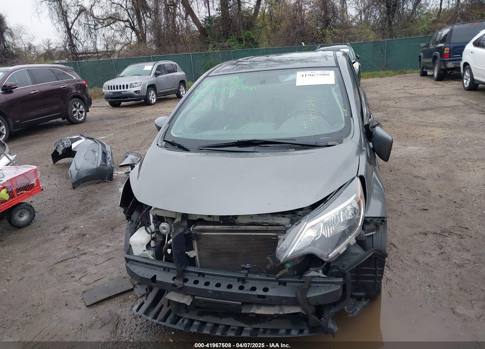 2017 NISSAN VERSA NOTE VIN: 3N1CE2CP7HL371290
