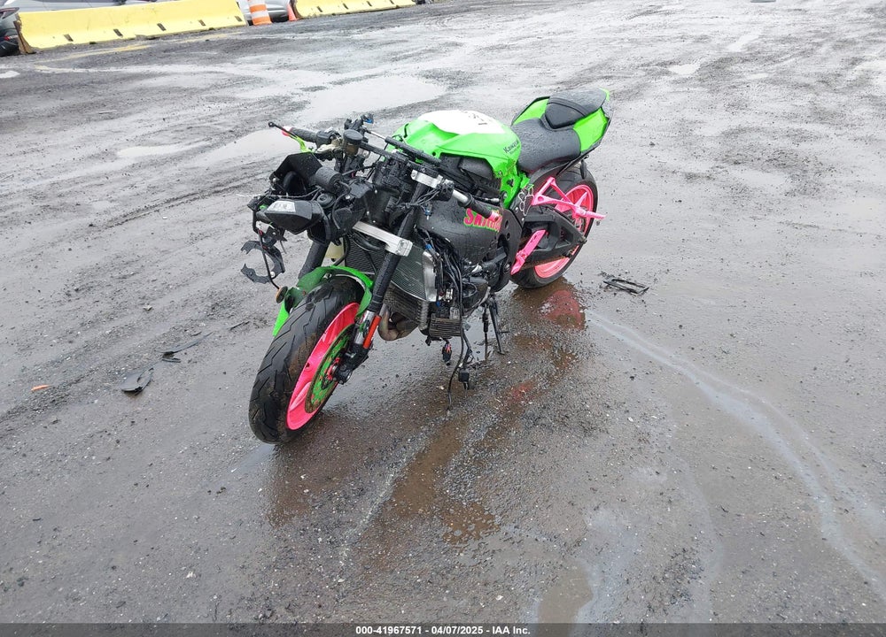 2021 KAWASAKI ZX1002 L VIN: JKBZXVL19MA002369