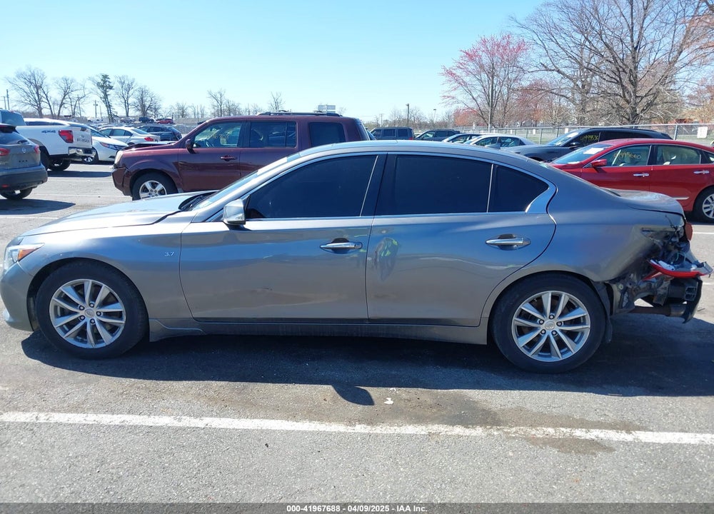 2015 INFINITI Q50 VIN: JN1BV7AR7FM410539