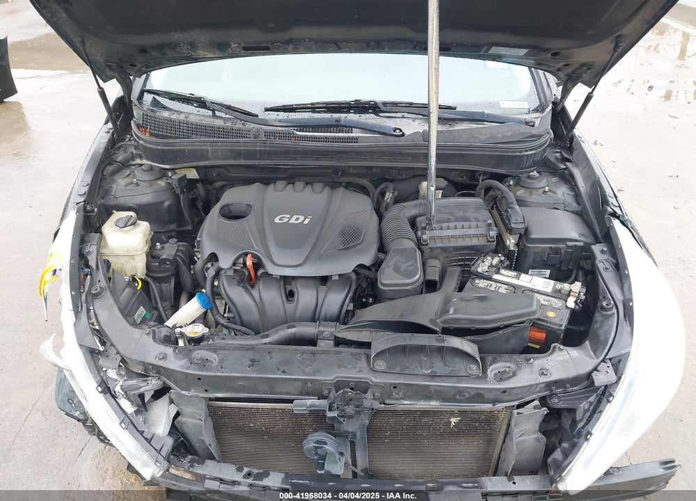2013 HYUNDAI SONATA VIN: 5NPEB4AC3DH746581