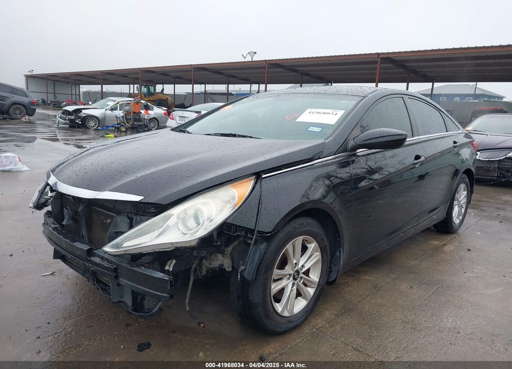 2013 HYUNDAI SONATA VIN: 5NPEB4AC3DH746581
