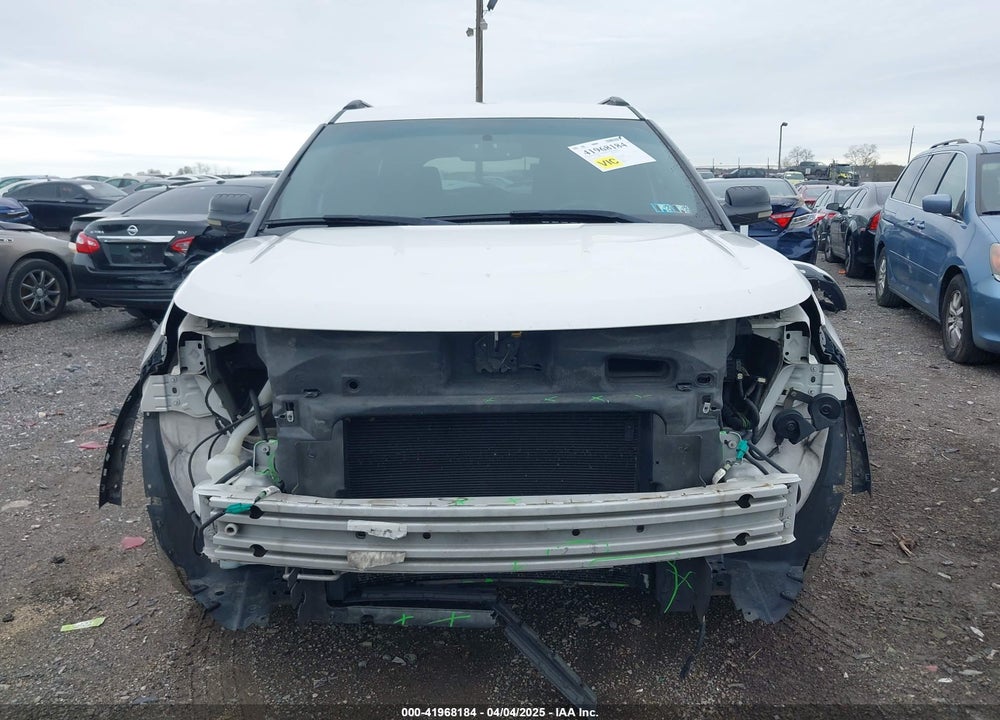 2011 FORD EXPLORER XLT VIN: 1FMHK8D86BGA90160