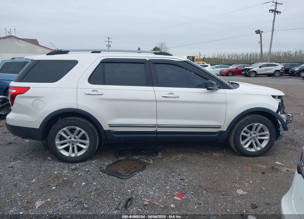 2011 FORD EXPLORER XLT VIN: 1FMHK8D86BGA90160