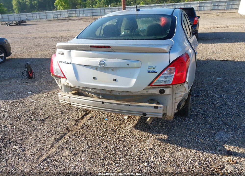 2017 NISSAN VERSA VIN: 3N1CN7AP5HL879936