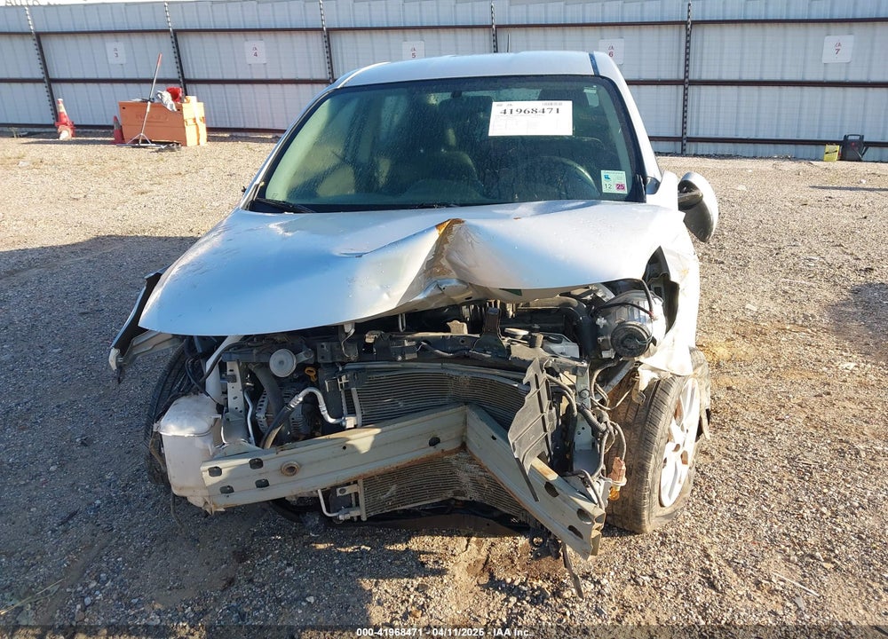 2017 NISSAN VERSA VIN: 3N1CN7AP5HL879936