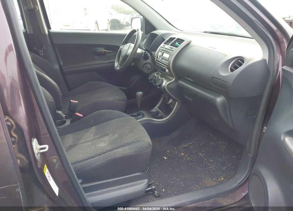 2011 SCION XD VIN: JTKKU4B46B1012504