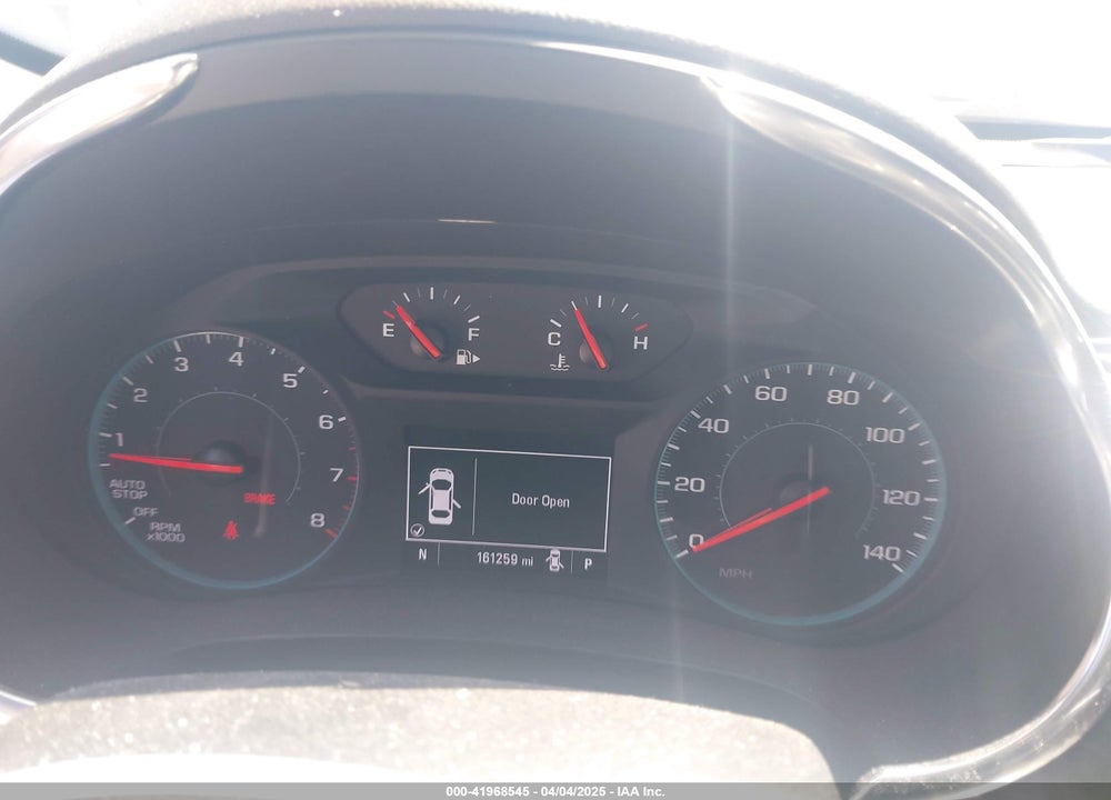 2019 CHEVROLET MALIBU VIN: 1G1ZD5ST1KF206825