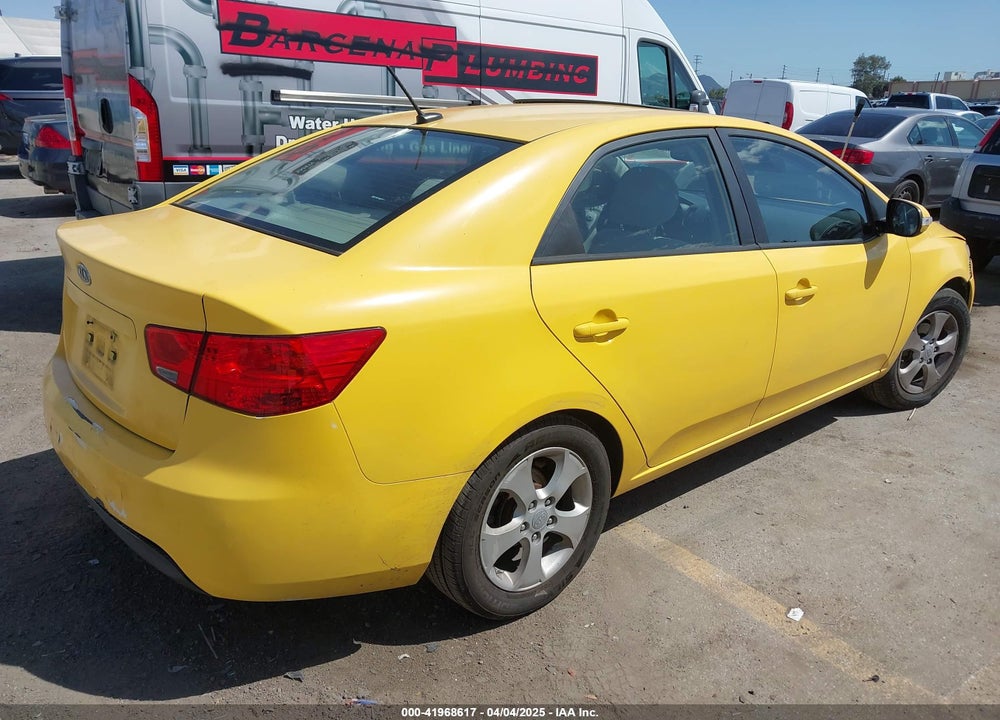 2010 KIA FORTE VIN: KNAFU4A28A5272299