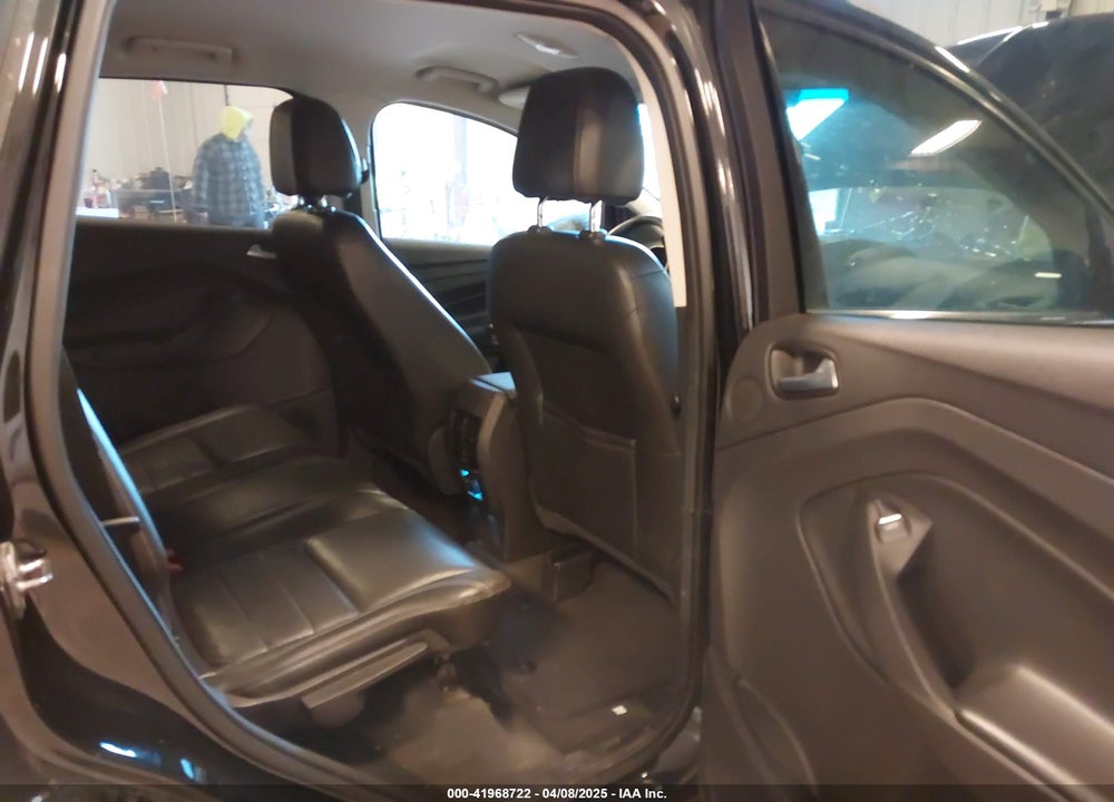 2014 FORD ESCAPE VIN: 1FMCU9J96EUE11367