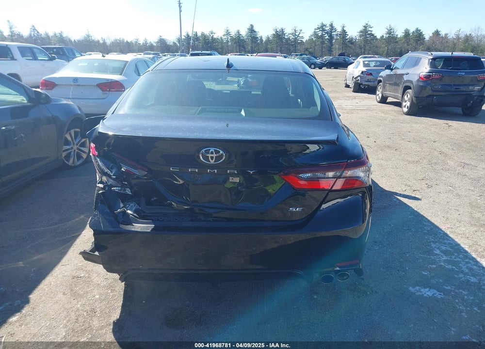 2021 TOYOTA CAMRY SE VIN: 4T1G11AK1MU565742