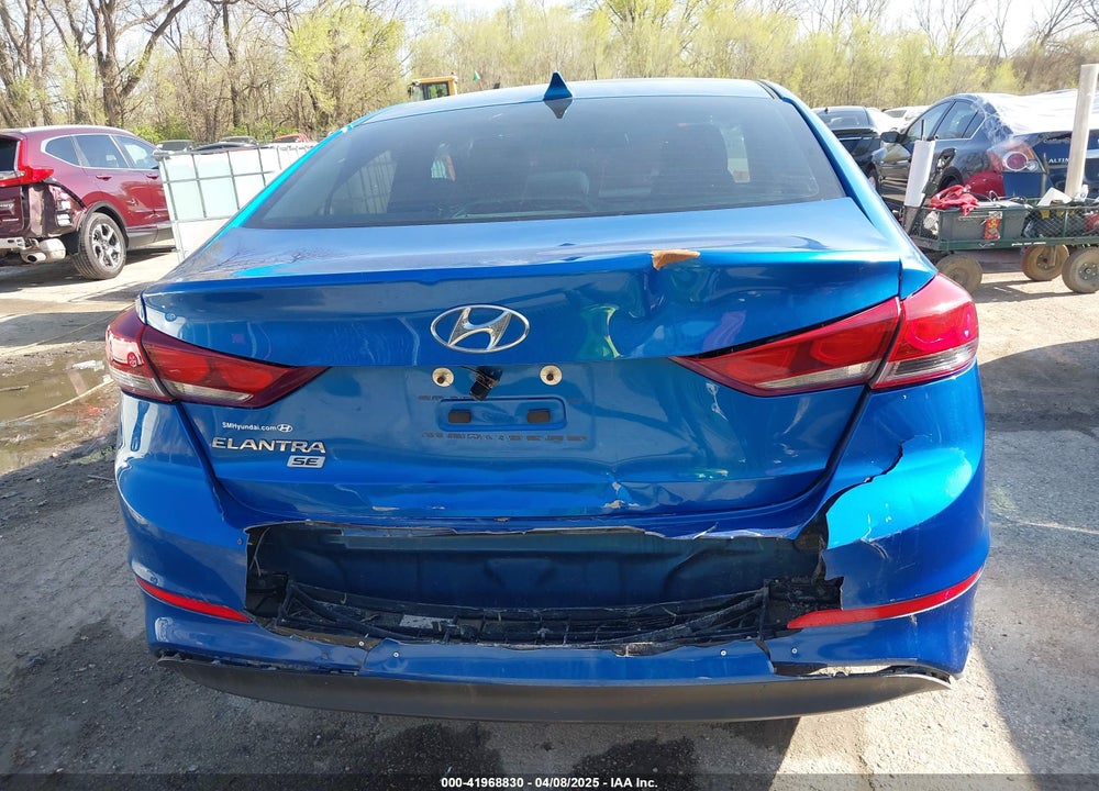 2017 HYUNDAI ELANTRA VIN: 5NPD74LF1HH177191