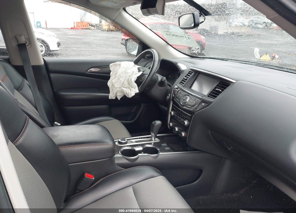 2019 NISSAN PATHFINDER VIN: 5N1DR2MMXKC614924