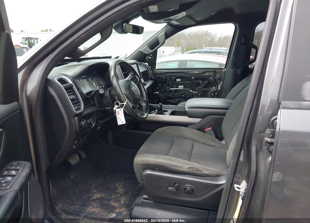 2019 RAM 1500 BIG HORN/LONE STAR 4X4 5'7 BOX VIN: 1C6SRFFT0KN912479