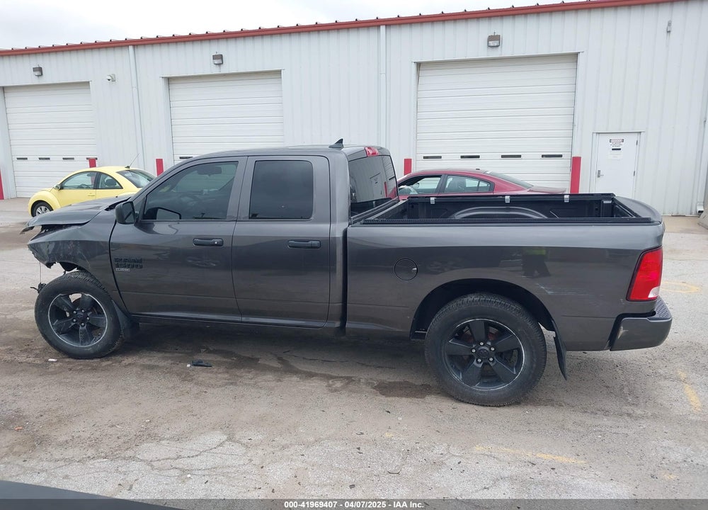 2019 RAM 1500 CLASSIC EXPRESS  4X4 6'4" BOX VIN: 1C6RR7FG1KS547920
