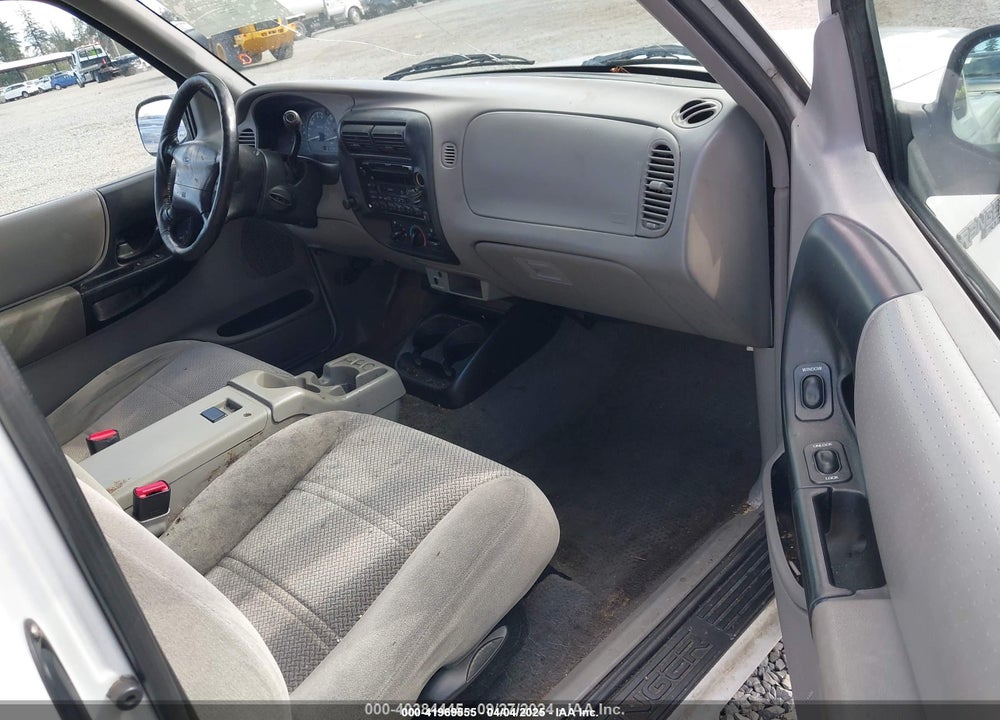 2000 FORD RANGER VIN: 1FTYR14V5YPB22618