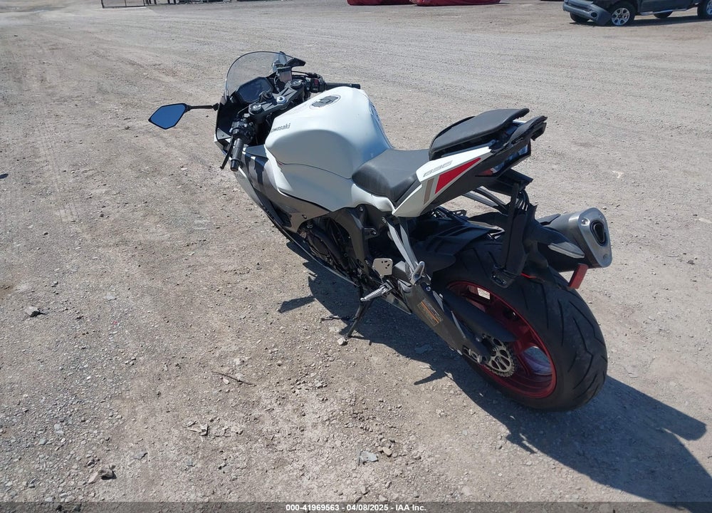 2025 KAWASAKI ZX636 K VIN: JKBZXJJ14SA020156