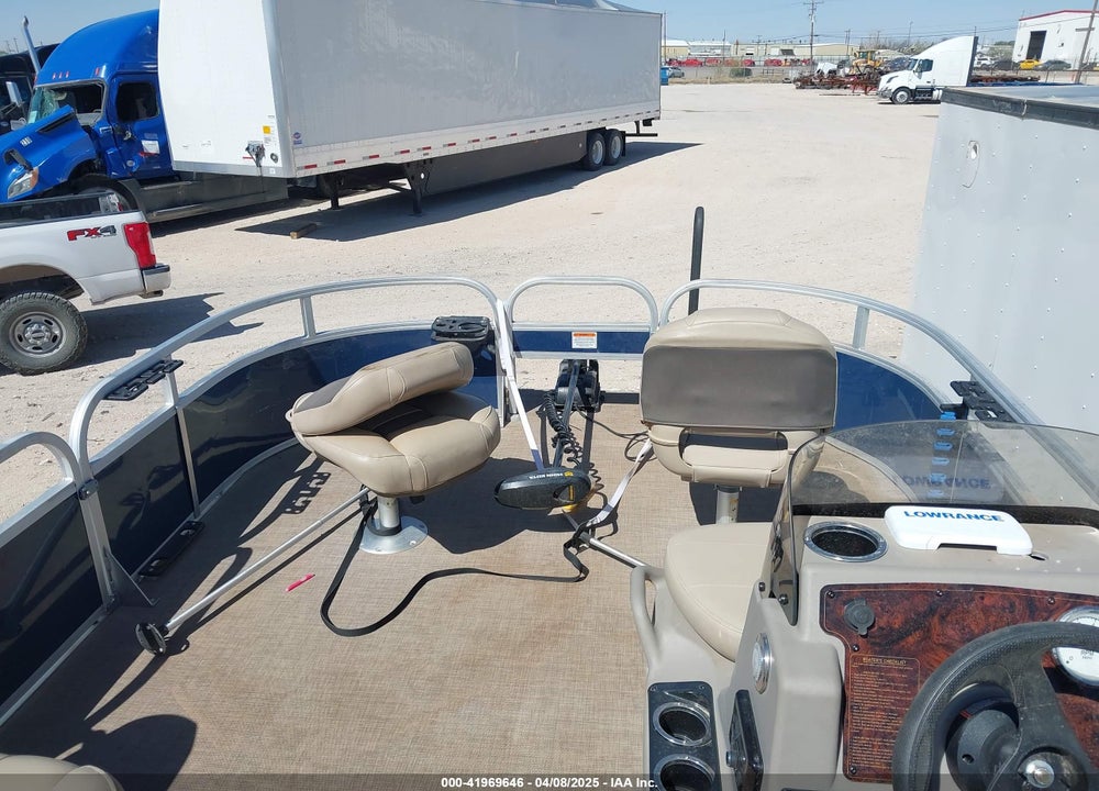 2023 SUNTRACKER OTHER VIN: BUJ86060K223