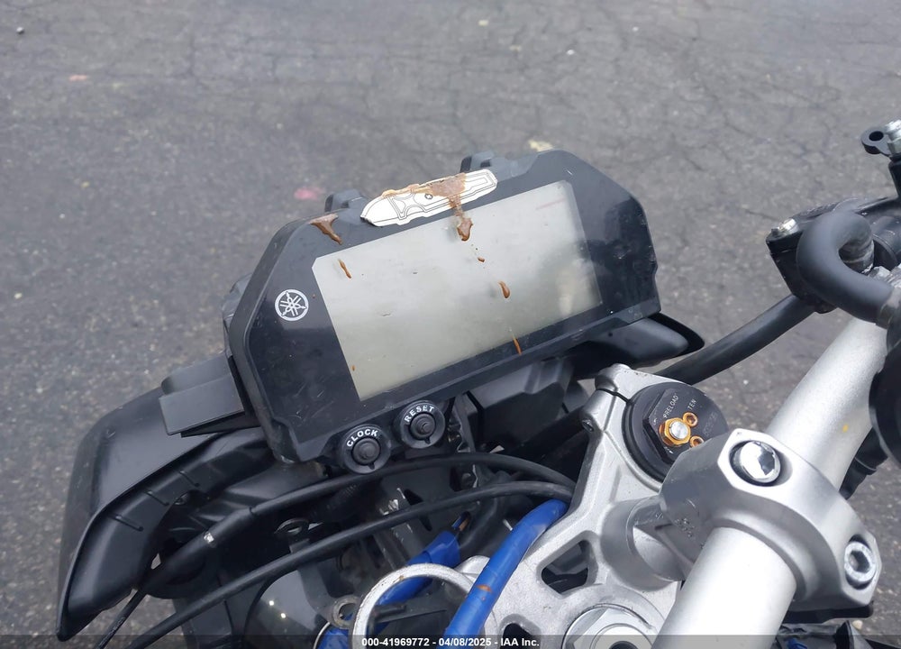 2017 YAMAHA FZ10 VIN: JYARN48E7HA000904