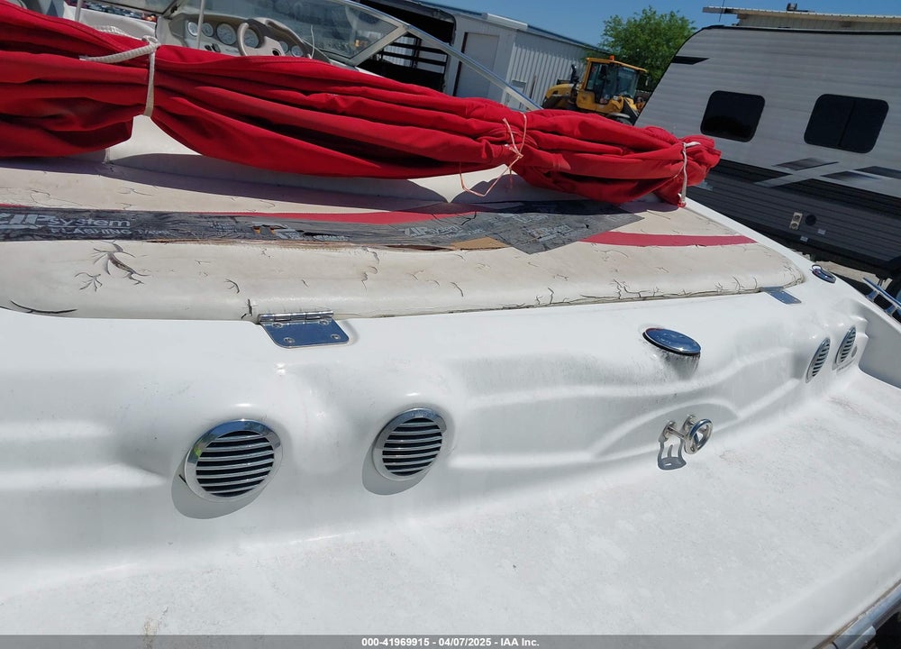 2003 LARSON OTHER VIN: LAR68680G203