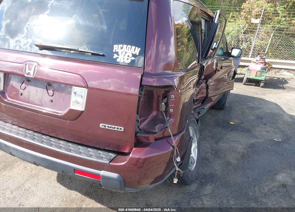2007 HONDA PILOT EX-L VIN: 5FNYF186X7B016069