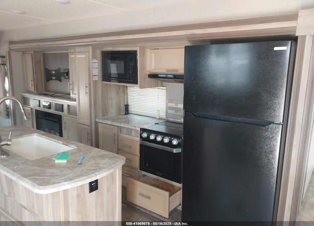 2020 COACHMEN CATALINA VIN: 5ZT2CA4BXLX018078
