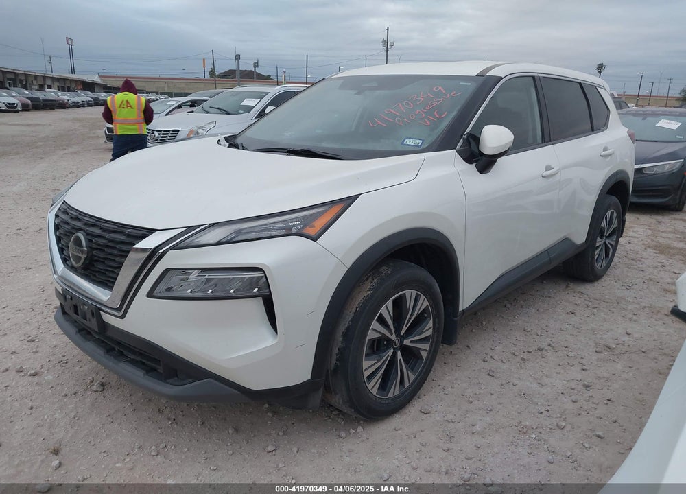 2021 NISSAN ROGUE SV FWD VIN: 5N1AT3BA2MC833169