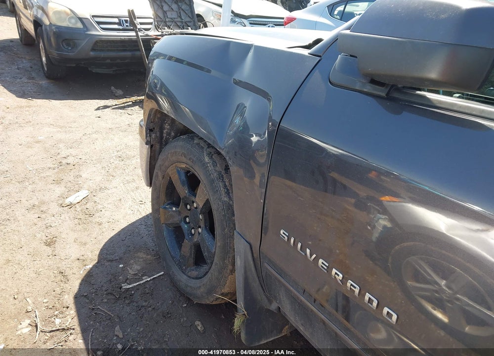 2015 CHEVROLET SILVERADO 1500 1LT VIN: 1GCVKREC9FZ320199
