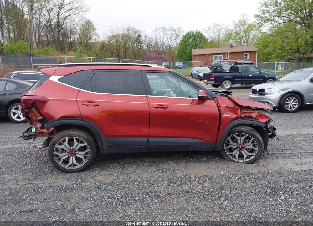 2021 KIA SELTOS VIN: KNDEUCA27M7141978