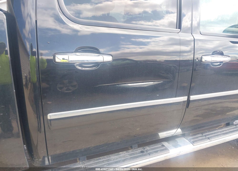 2011 GMC SIERRA 2500HD VIN: 1GT125C85BF190441