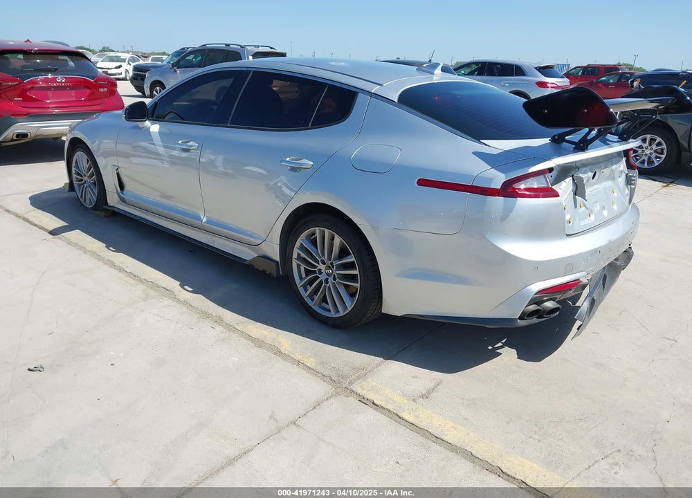 2018 KIA STINGER VIN: KNAE15LA8J6033022